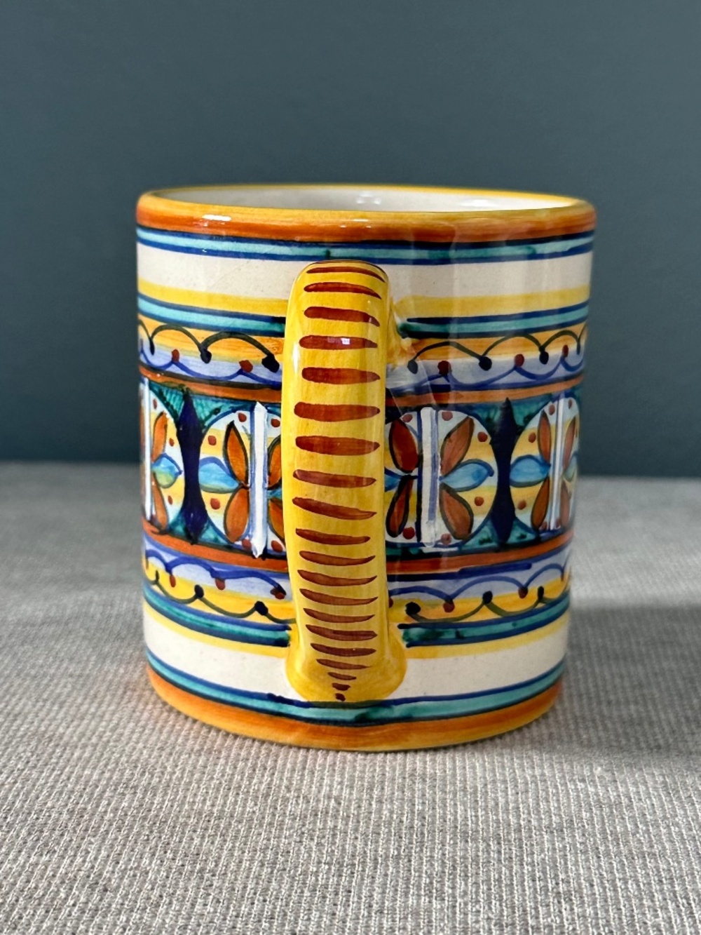Italian Deruta Ceramic Mug - Picture 4 of 7